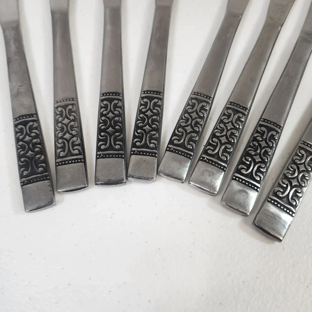 Roger's Stainless Japan Casa Vista Set Of 8 Knives